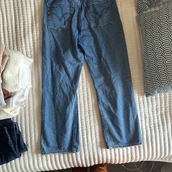 Levi's Blue Straight Leg Women's Jeans - Picture 7 of 8